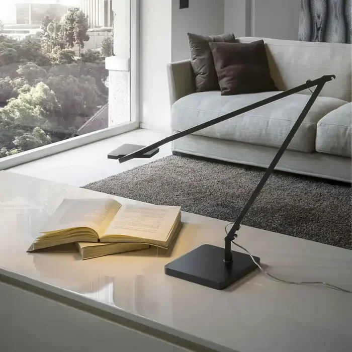 Aluminium-Tischlampe JACKIE von Panzeri Enzo für Panzeri – Schwarz