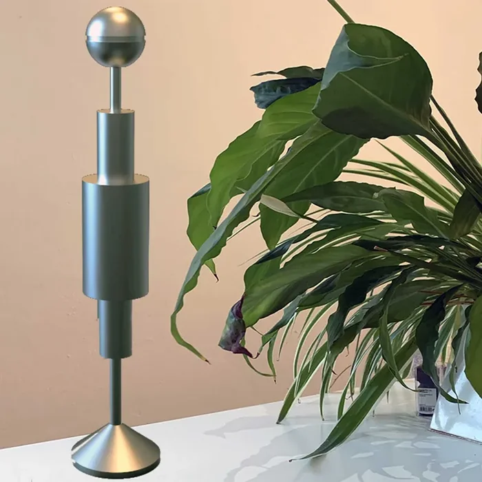 Aluminiumskulptur ODD’IO von Alessandro Guerriero für Cyrcus Design