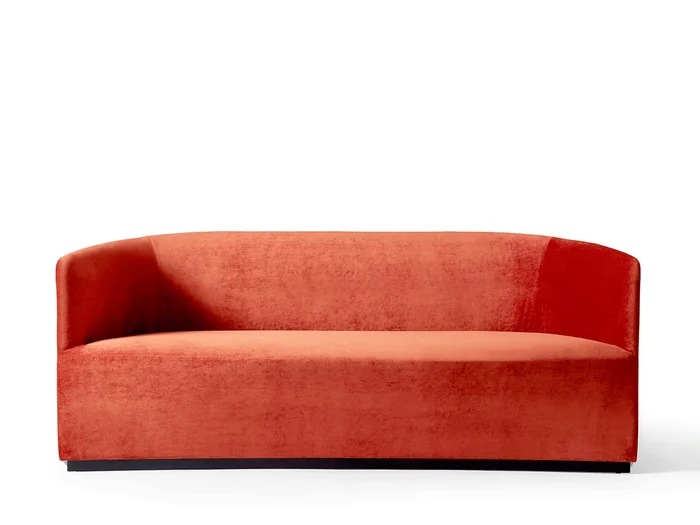 Audo Copenhagen Tearoom Sofa Entworfen von Nick Ross