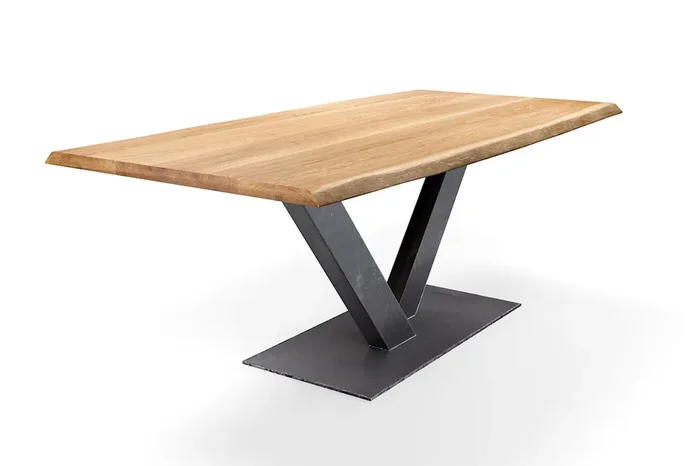 Baumkantentisch Eiche astfrei nach Maß Suka