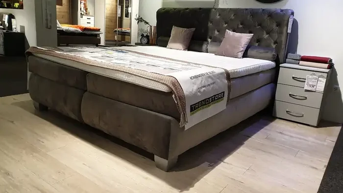 Boxspringbett-Kombination „Jan Van Dyk Chandler“