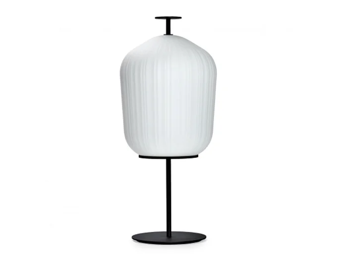 ClassiCon Plissèe Stehleuchte Entworfen von Sebastian Herkner