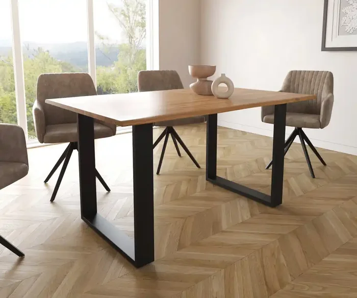 Esstisch Edge 140×90 S Akazie Natur Kufe Schwarz Live-