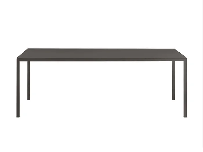 Fantin Frame – rechteckiger Tisch Entworfen von Salvatore Indriolo