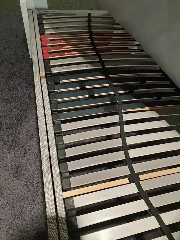 Federholzrahmen „Classix 28 kf“