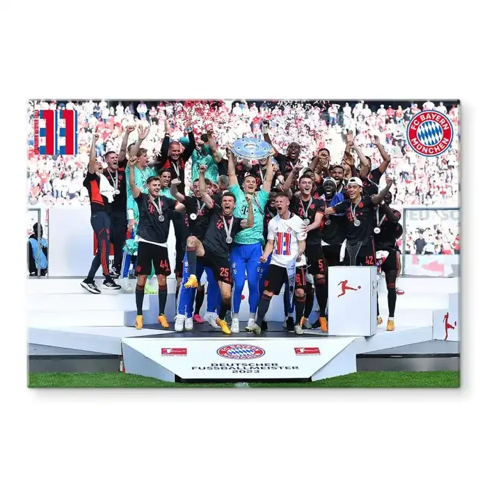 Glasbild FC Bayern Deutscher Meister 2023 – 60×40 cm