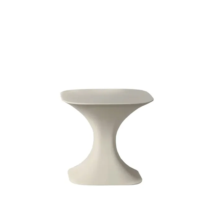 Outdoor Couchtisch MILO LOW von AquiliAlberg für Serralunga – Anthrazit