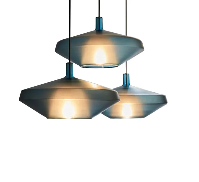 Penta MoM Family Komposition mit drei Elementen Entworfen von Umberto Asnago