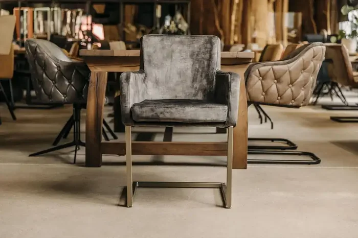 Samt-Velour Stuhl Ezra modern