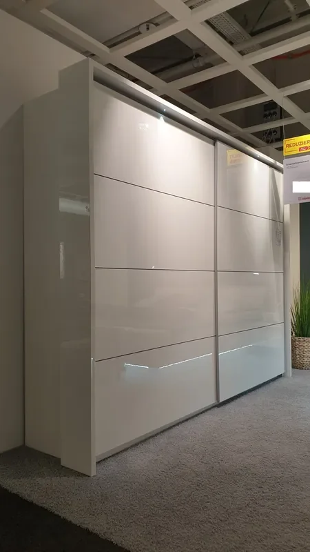 Schwebetürenschrank „Sun Plus“