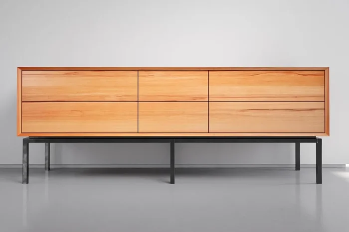 Sideboard Kernbuche massiv mit Schubladen nach Maß