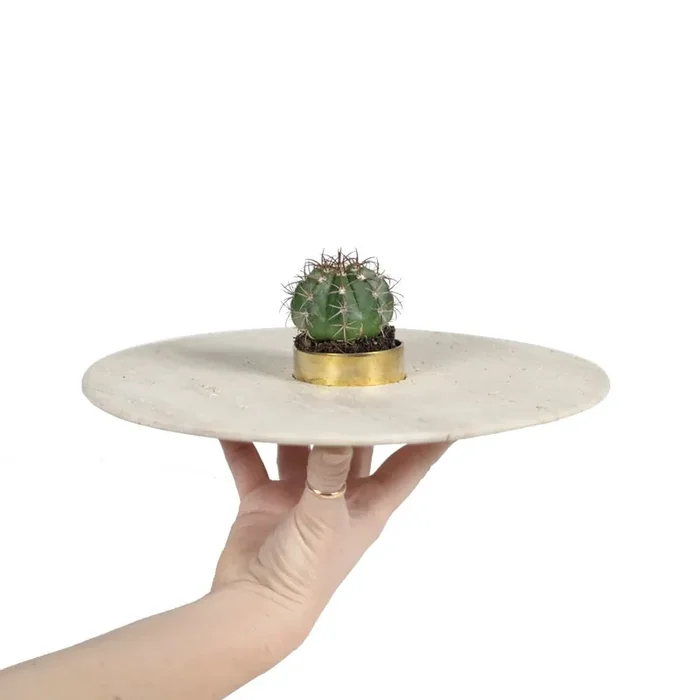 Vase ORBITA aus Marmor und Messing – Groß