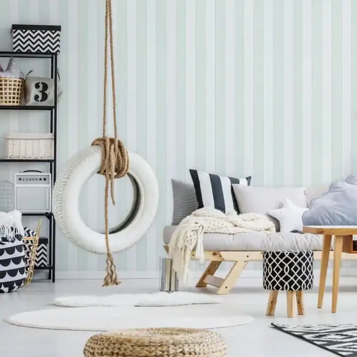 Vliestapete mit leicht glänzenden Blockstreifen weiß, grün Streifen