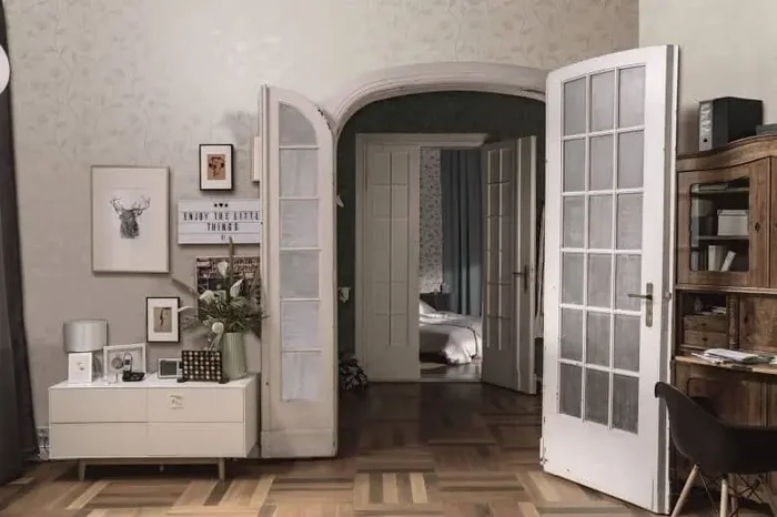 Vliestapete Weiß Floral für Wohnzimmer Schlafzimmer Küche marburg Tapete