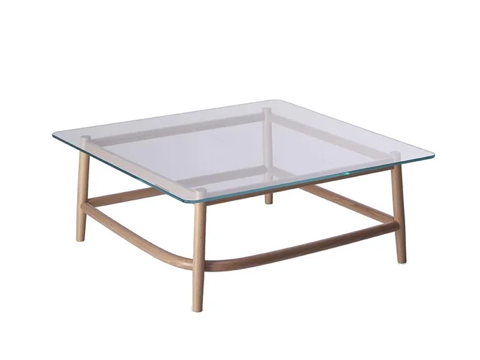 Wiener GTV Design Single Curve Couchtisch Entworfen von Nendo